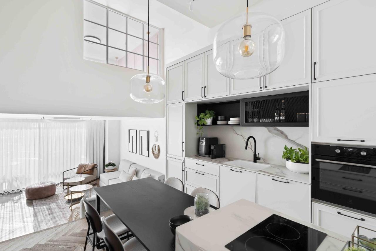 Elegant Duplex With Parking By Beachfront Stay Herzelia エクステリア 写真