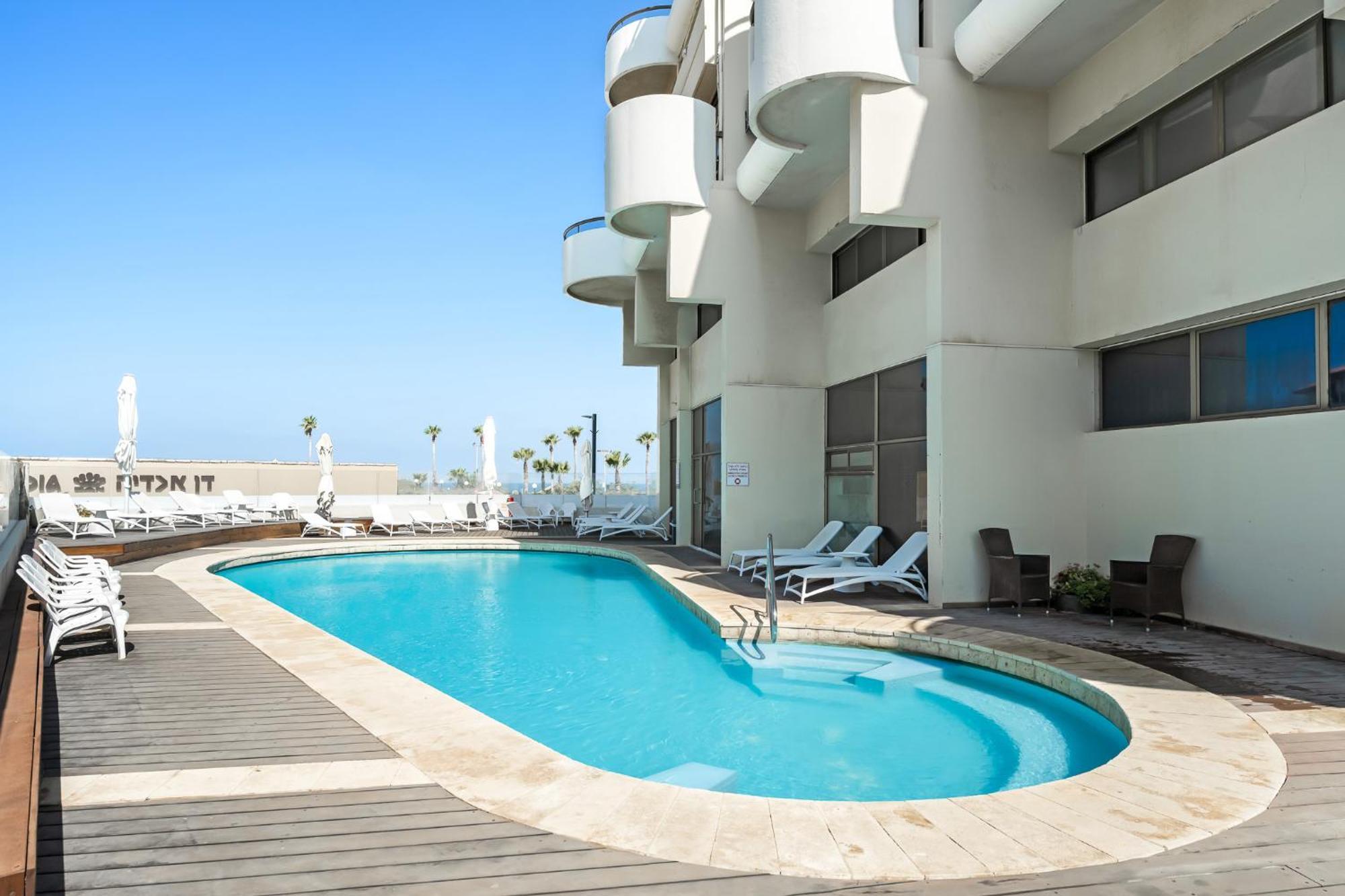Elegant Duplex With Parking By Beachfront Stay Herzelia エクステリア 写真